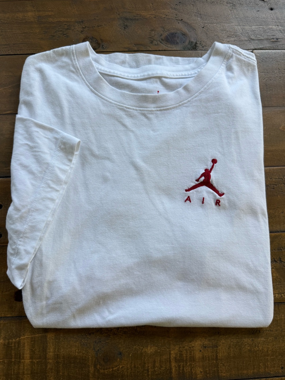 Nike Air Jordan White Tee with embroidered Red Logo, size XL